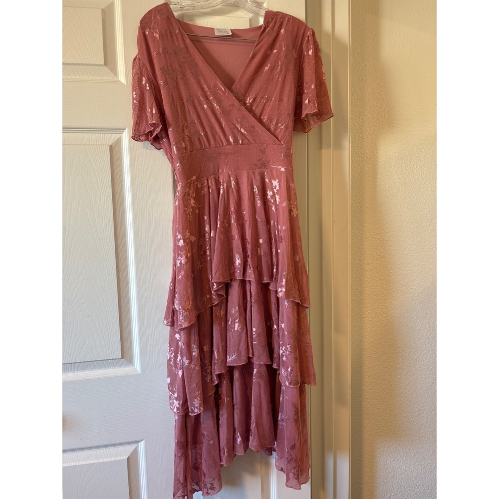 Sirenlily Tiered High-Low Dress M Mauve Excellent Floral Burnout Wrap V-Neck